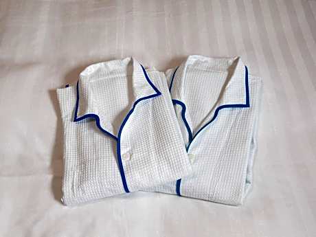 Twin Room - Non-Smoking