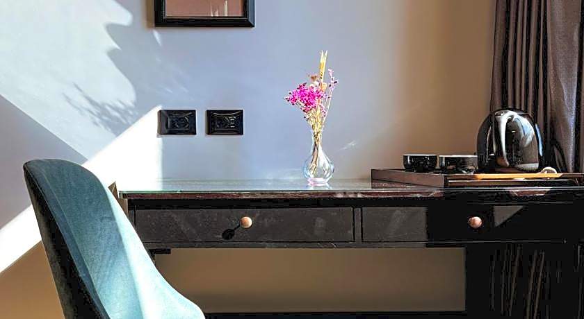 Jerusalem Gate Hotel