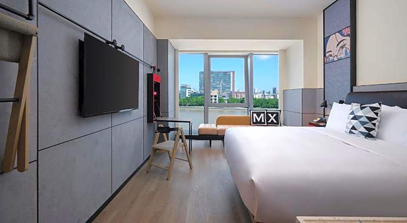 Moxy Ningbo Old Bund