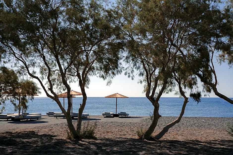 Black Rose Beach Suites