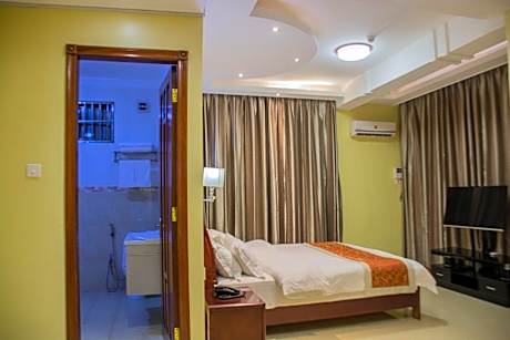 Deluxe Double Room with Balcony