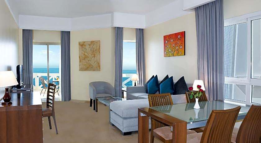 Ramada Beach Hotel Ajman