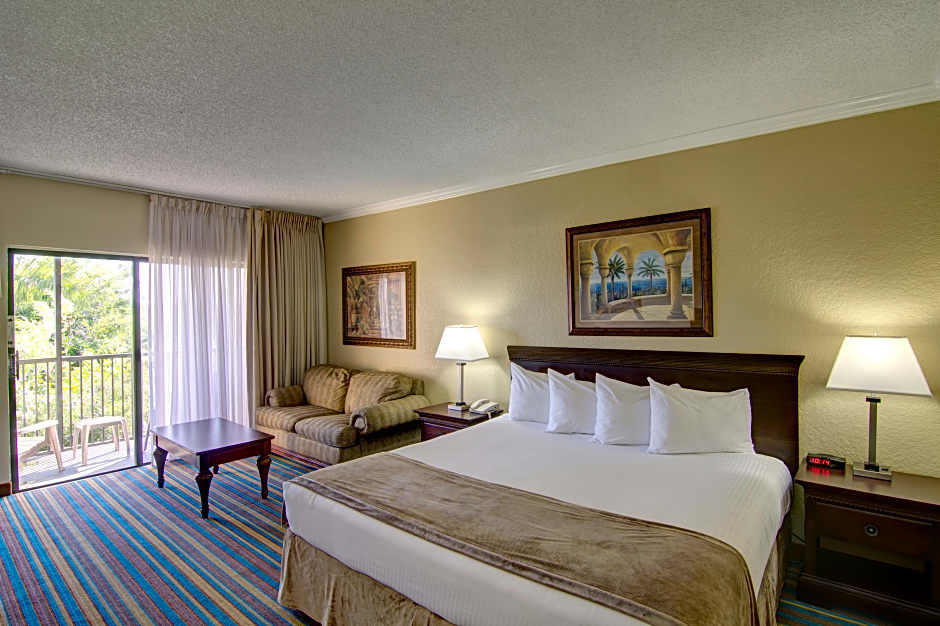 Boca Raton Plaza Hotel and Suites