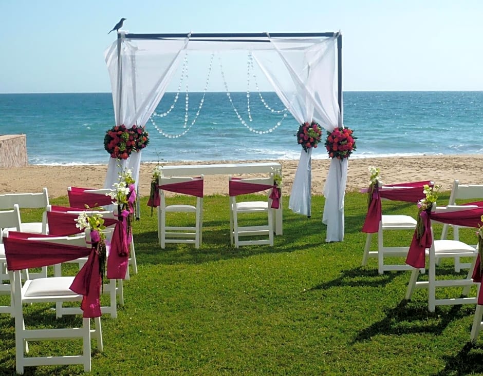 Park Royal Beach Mazatlán