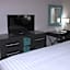 Holiday Inn Express & Suites Shawnee-Kansas City West By IHG