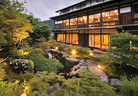 Japanese Ryokan Seryo
