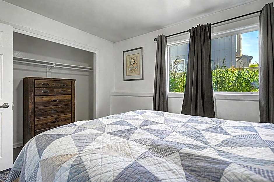 410 e45th 2 bedroom apartment