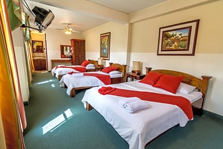 Quadruple Room for 4 People - Non-Smoking