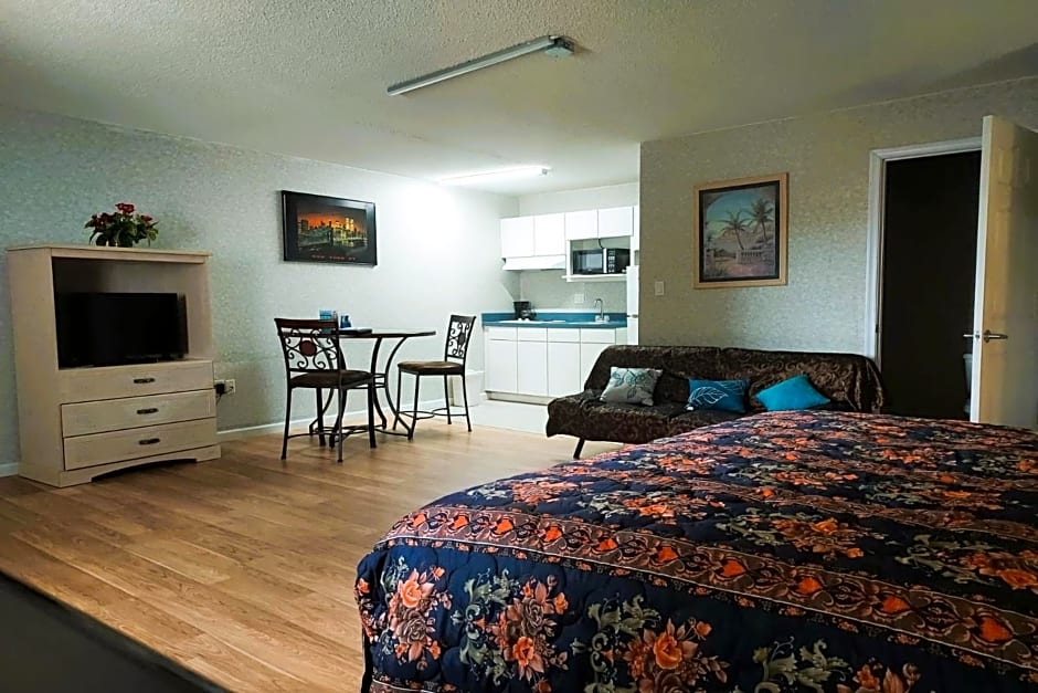 Studio Inn and Suites