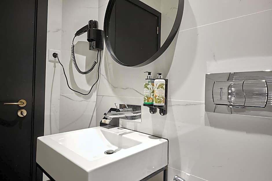 Duplo Charme Boutique Hotel