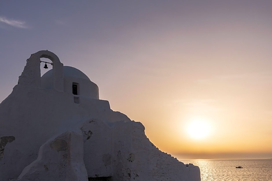 Sunset Paraportiani Rooms