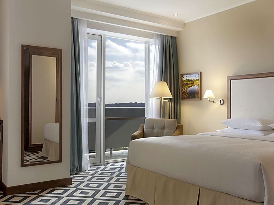 Khortitsa Palace Hotel