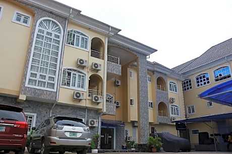 Resdon Hotel and Suites