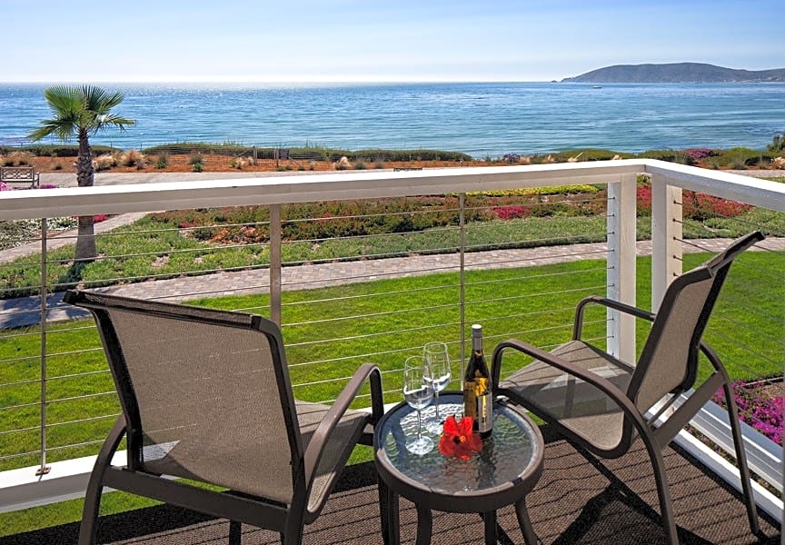 Photo 1 of 4 of 2 Queen Beds, Ocean View, Balcony