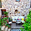 Macaron Mansion, Ayvalik