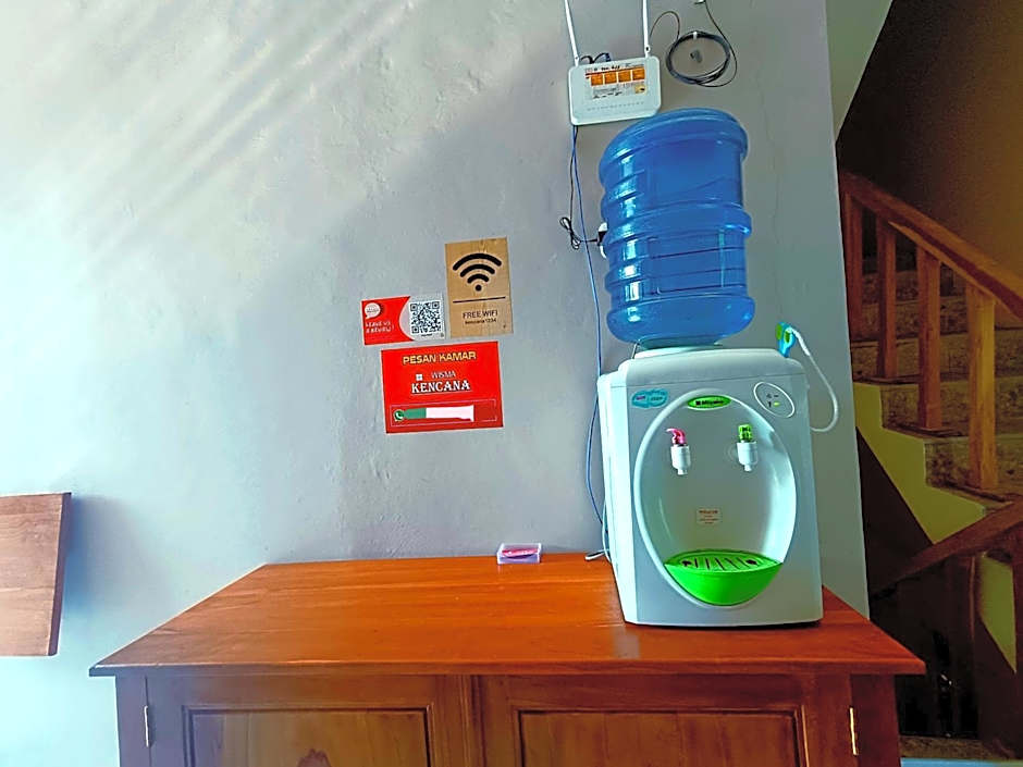 Wisma Kencana Syariah near UNS Mitra RedDoorz