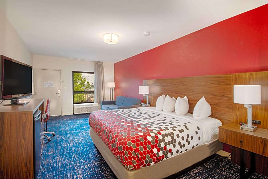 Econo Lodge Inn & Suites Foley-North Gulf Shores