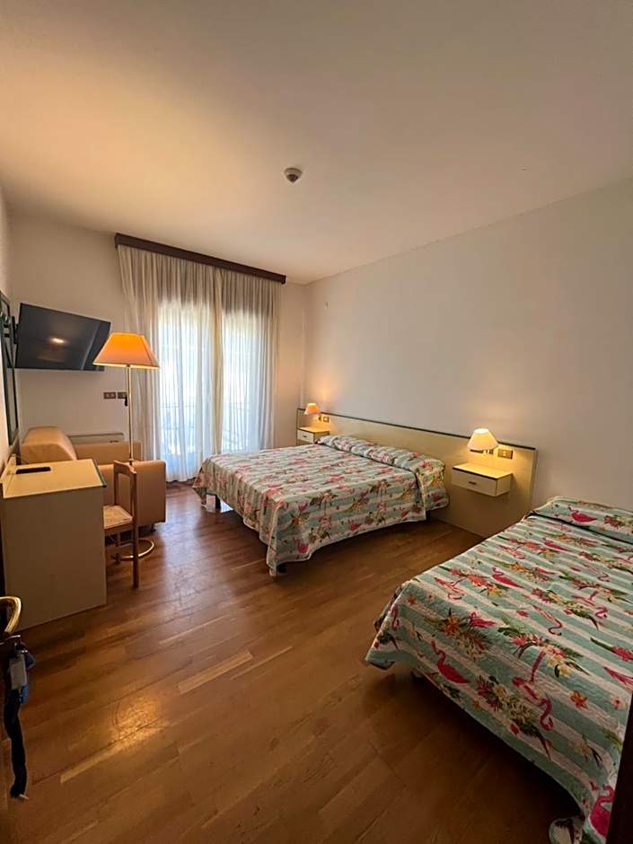 San Marco Hotel FREE PARKING
