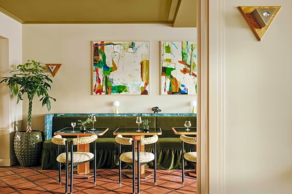 Locke am Platz Zurich