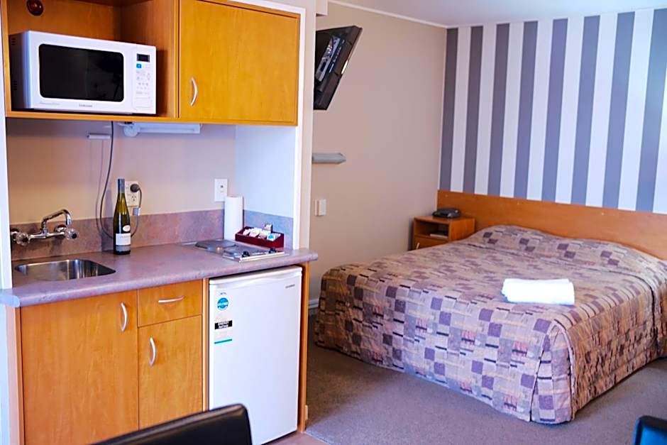 Kiwi Studios Motel