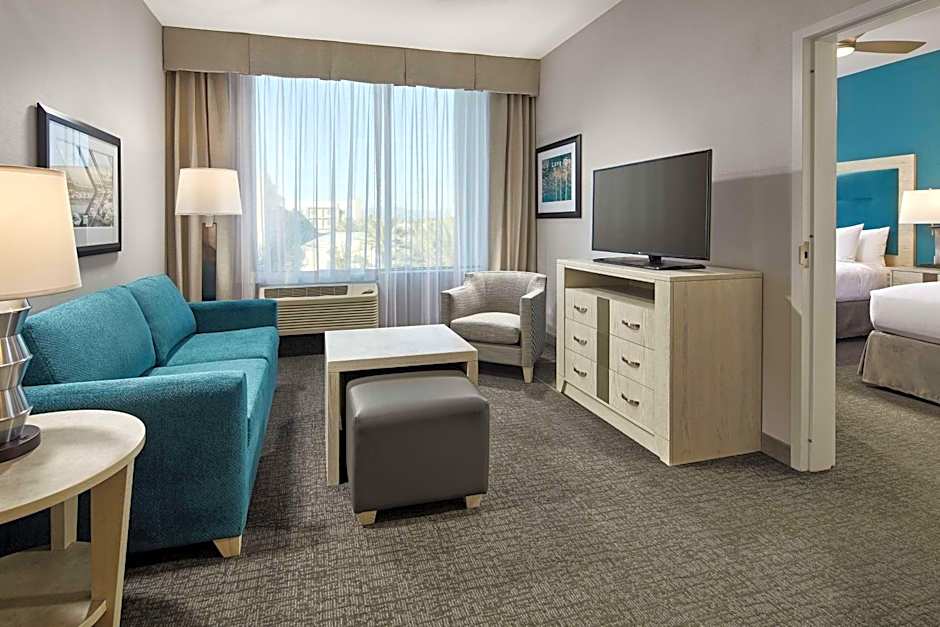 Homewood Suites By Hilton Long Beach Airport