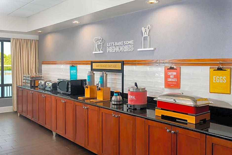 Hampton Inn By Hilton Bonita Springs/Naples-North