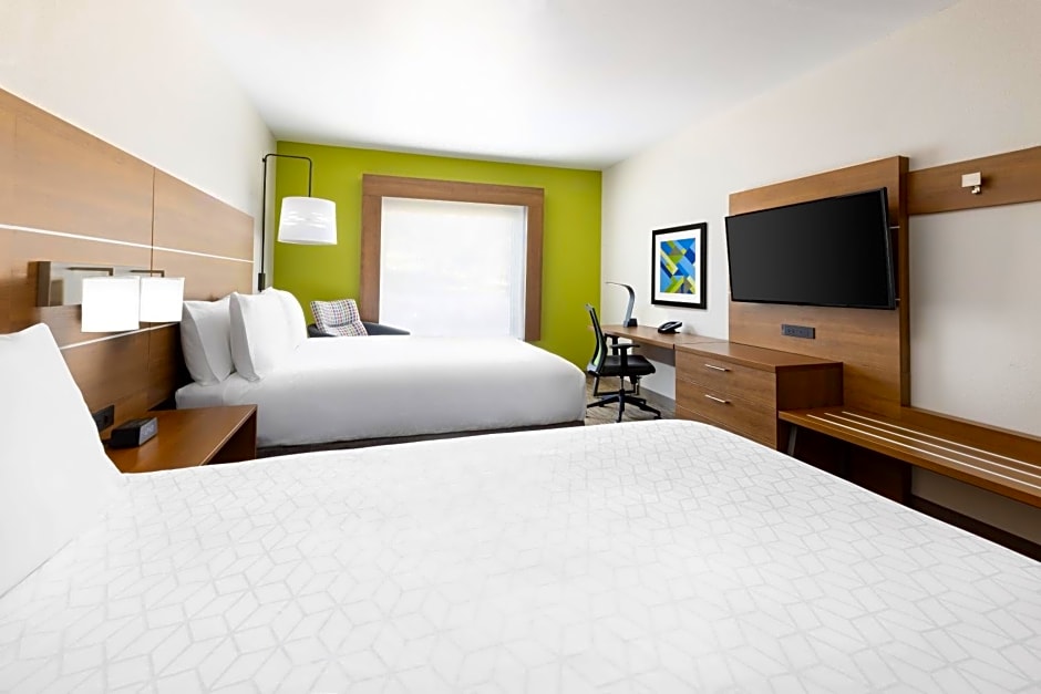 Holiday Inn Express And Suites OAKHURST-YOSEMITE PARK AREA By IHG