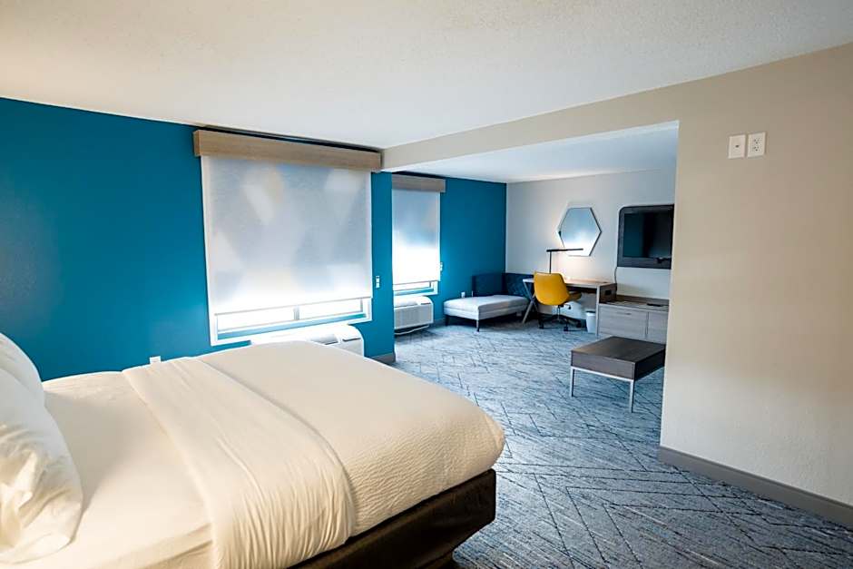 Holiday Inn Express Hotel & Suites Knoxville-North-I-75 Exit 112 By IHG