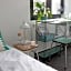 Cosy & Homey RumpusRoom GuestHouse