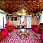 Golden Hopes Group of Houseboats