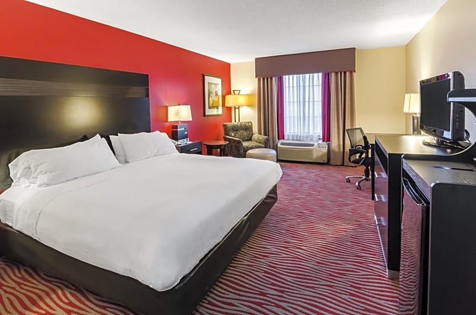 Holiday Inn Express Hotel & Suites Vinita, an IHG Hotel