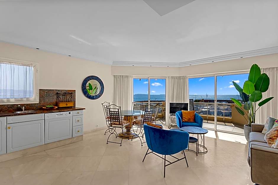 Riviera Beach Hotel