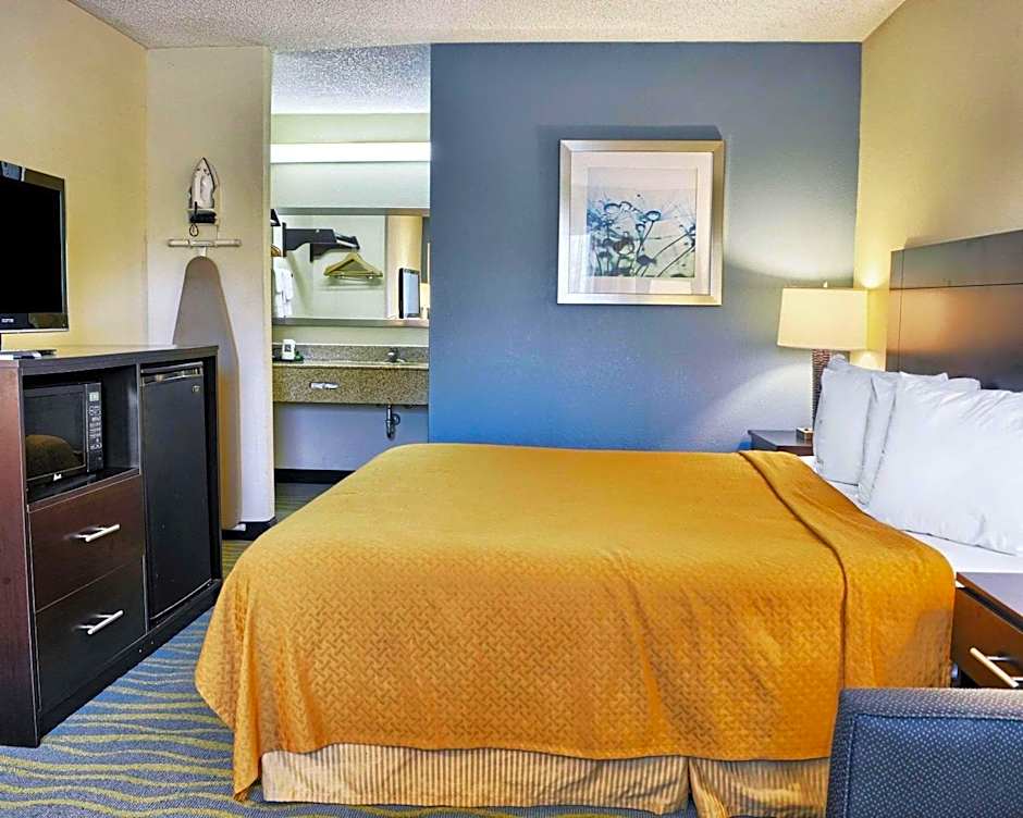 Quality Inn Thornburg