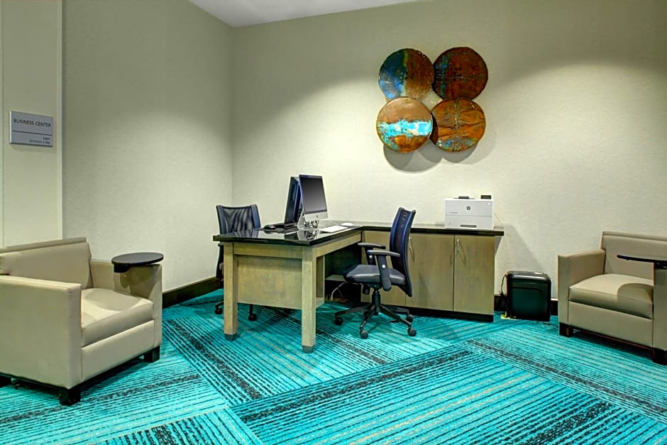 Hampton Inn & Suites - Roanoke-Downtown, VA