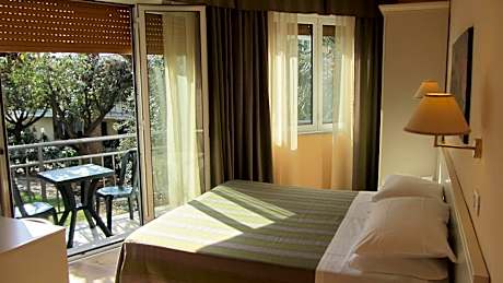 Comfort Double or Twin Room