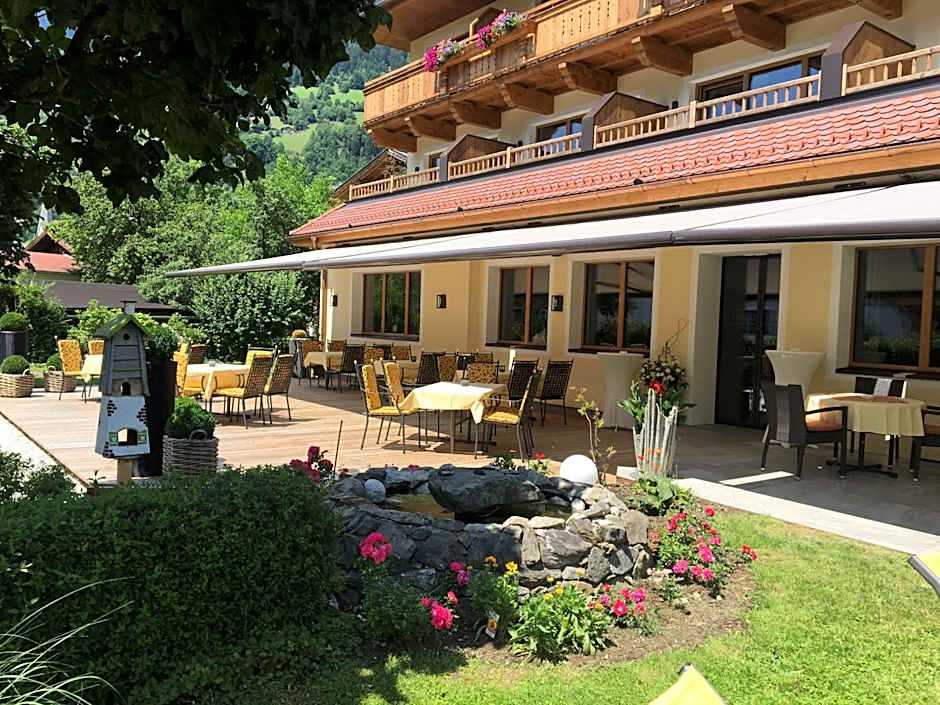 Smaragdhotel Tauernblick