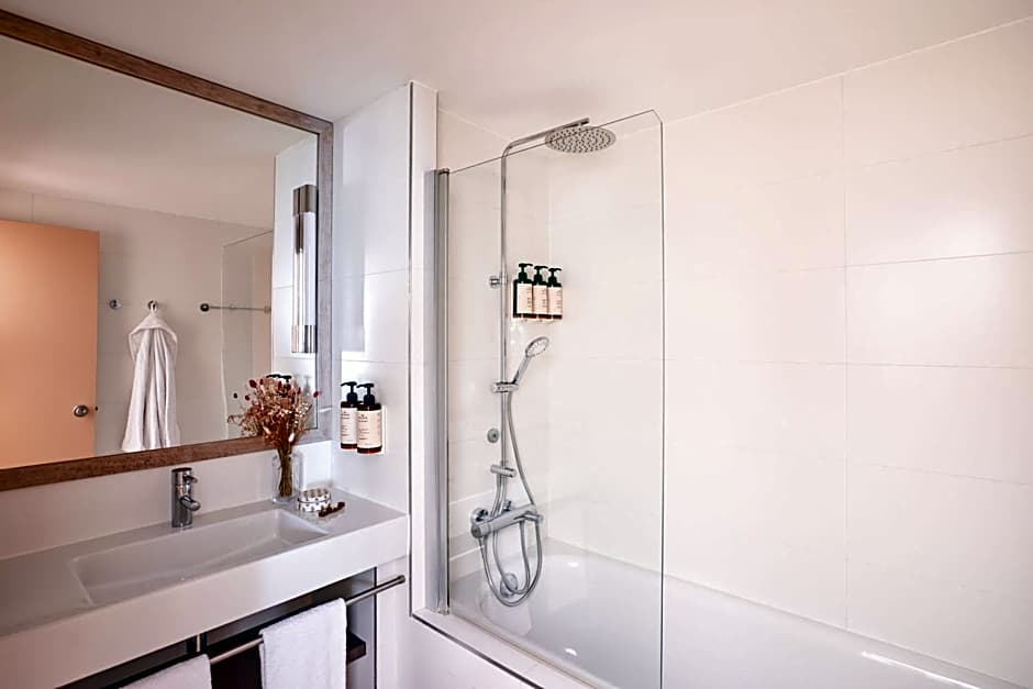 Hotel Indigo Bordeaux Centre Chartrons By IHG