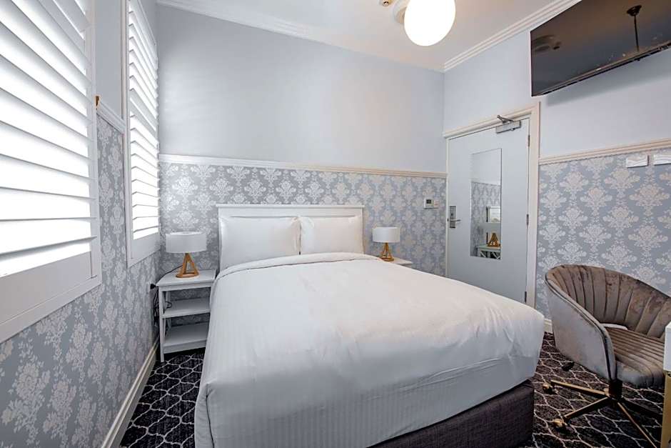 Bankstown Hotel