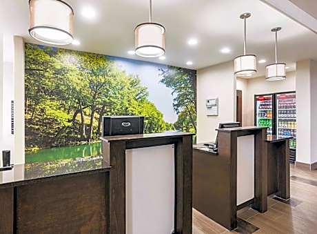 La Quinta Inn & Suites by Wyndham New Braunfels