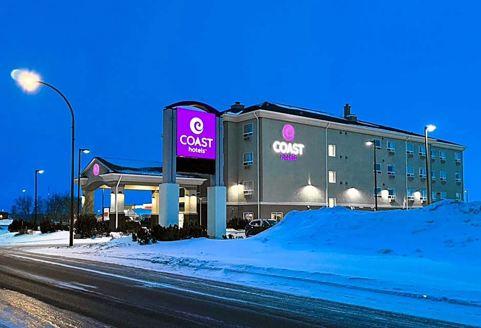Coast Weyburn Hotel