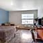 Extended Stay America Select Suites - Wichita - South