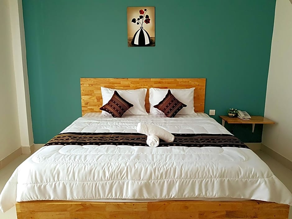 Lucky hostel and guesthouse