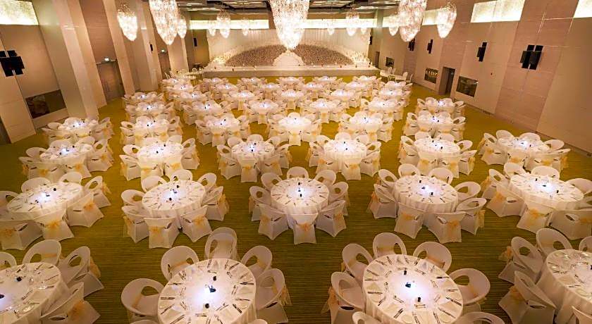 Adagio Abu Dhabi Al Bustan Hotel