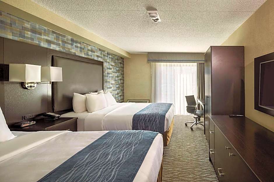 Comfort Inn Montreal Aeroport