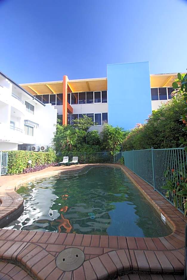 Mid City Luxury Suites