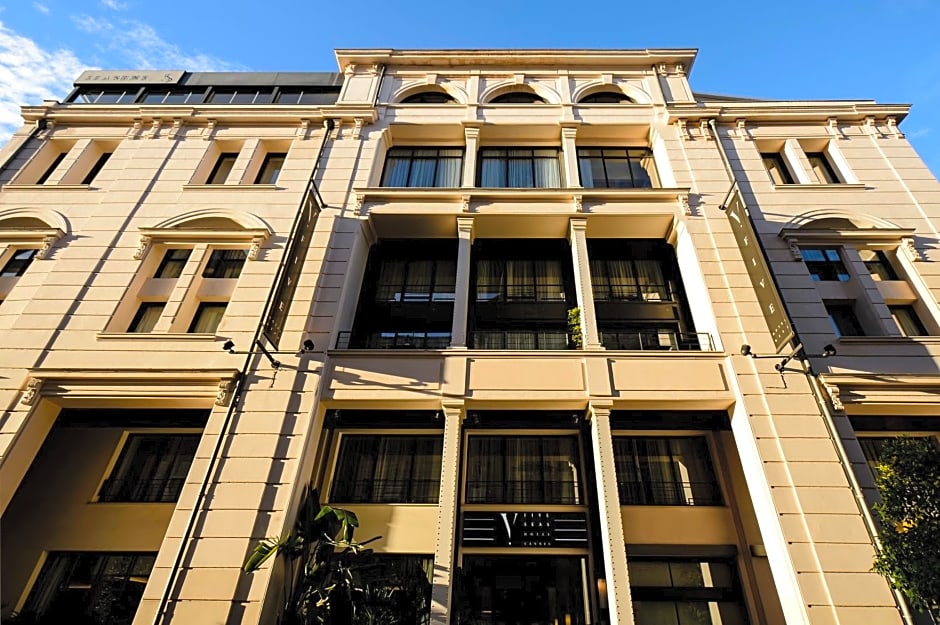 Five Seas Hotel Cannes, a Member of Design Hotels
