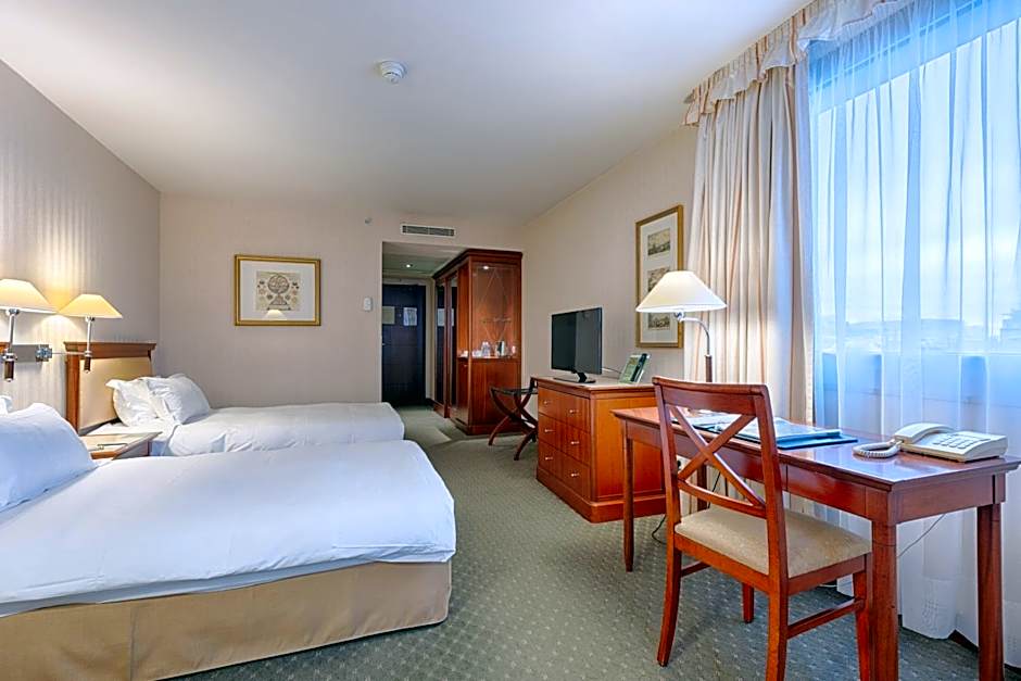 Occidental Paris Levallois