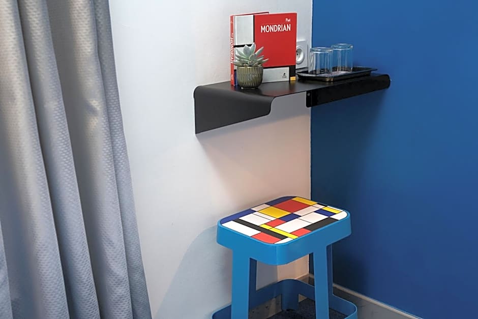 Hotel Du Mont Dore Batignolles