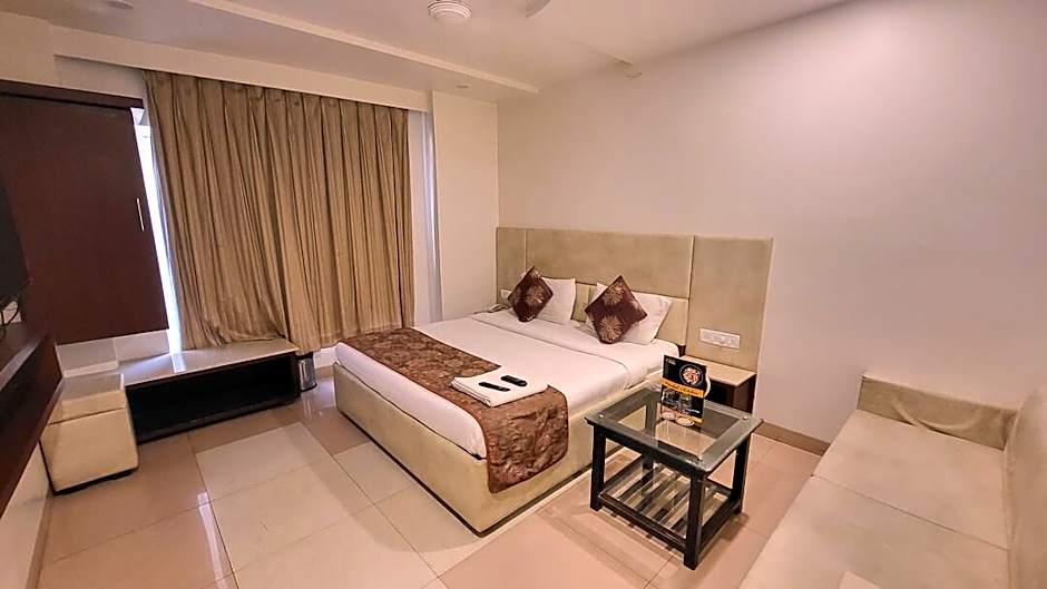 Hotel Shree Palace, Bhopal