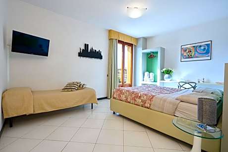 Junior Suite with Balcony